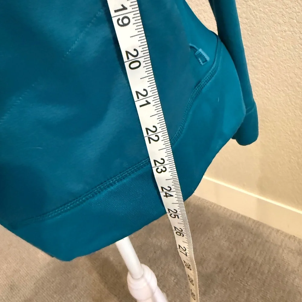 Patagonia Womens Crosstrek Hybrid Hoodie - Picture 8 of 10